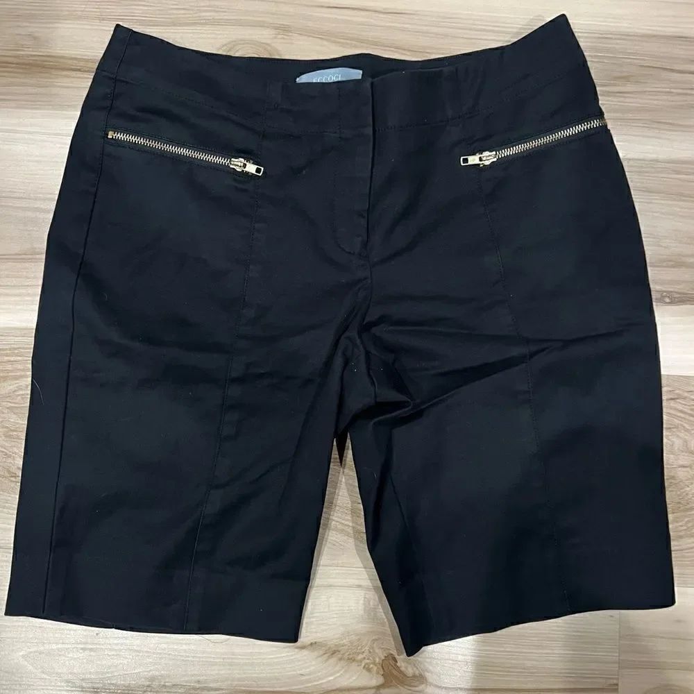 Eccoci Black Zipper Pocket Shorts Women’s 10